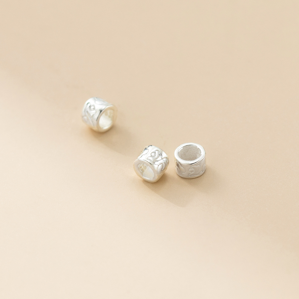 خرز فضة 925 بتصميم سحابة بفتحة - مراجعة Jewelry Making In La وسعره